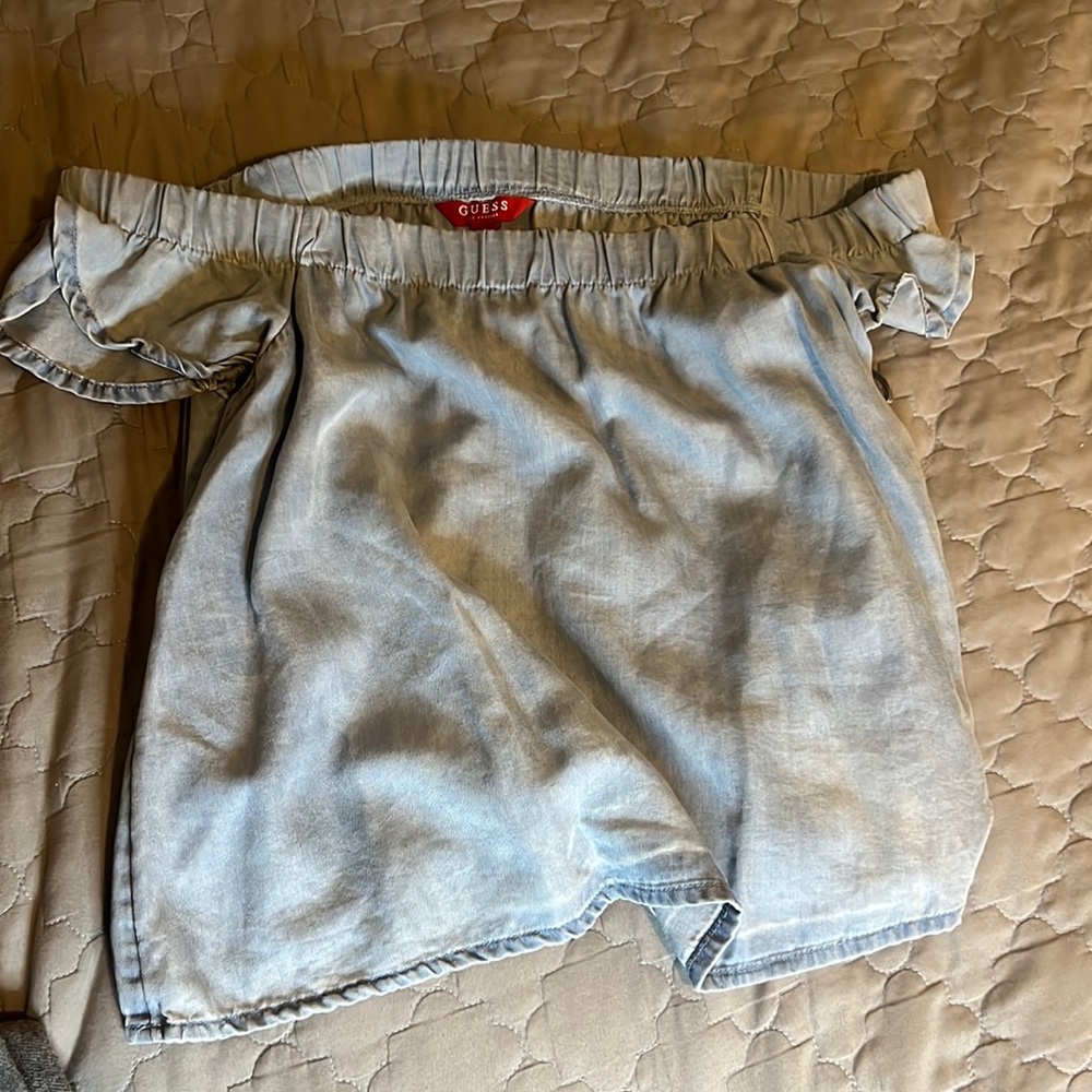 GUESS TOP
